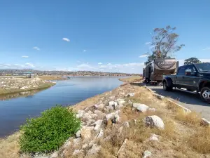 Hensley Lake