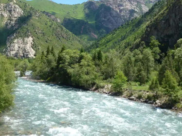 Hotels near Chichkan Gorge