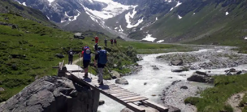 蘇塞爾瓦Youth Hostel住宿