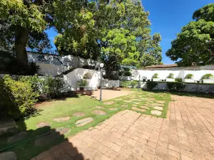 Conde dos Arcos Palace