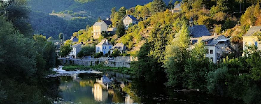 Camping-car Entraygues-sur-truyere