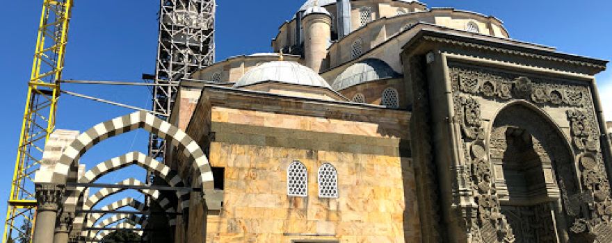 Eynesil Yeşil Cami