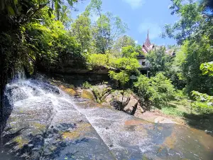 Wat Tham Sa Phong