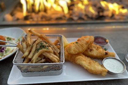 Topsail at Portside Pier