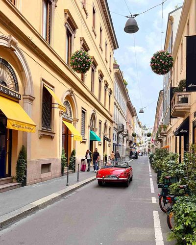 Via Monte Napoleone
