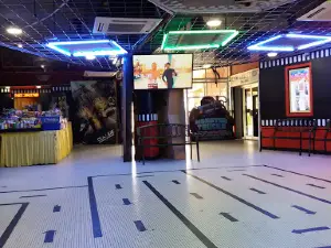 King's Trioplex