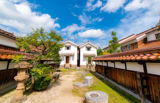 Kurayoshi White Wall Warehouses