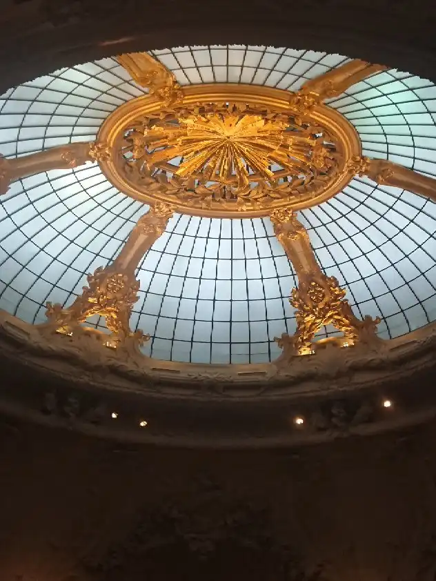 Hotels near Palais de la Découverte