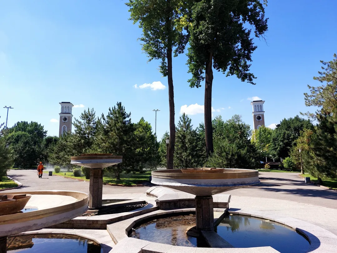 5_จัตุรัสอนุสาวรีย์อาเมียร์ ตีมูร์