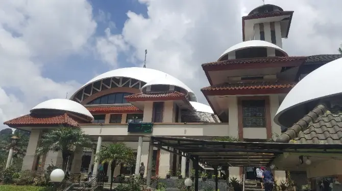 5_Masjid Atta'Awun Puncak