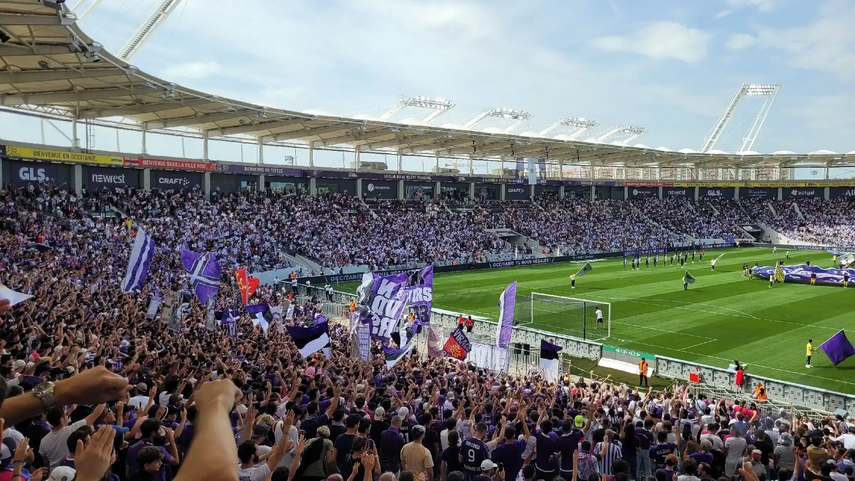 Hotels near Stadium de Toulouse