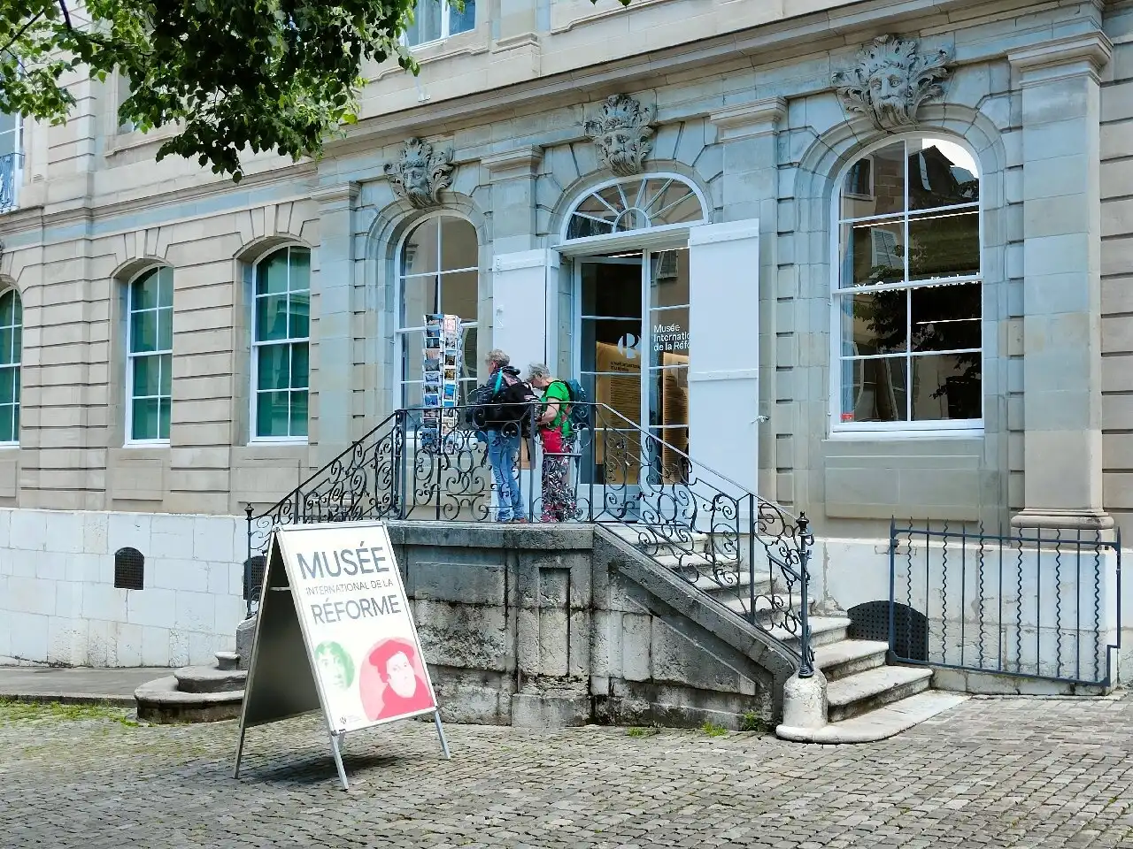 Hoteles cerca de Musee International de la Reforme