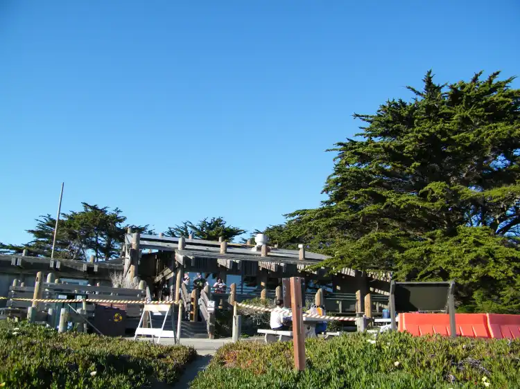 Hotels near Drakes Beach