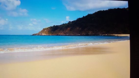 Happy Bay Beach