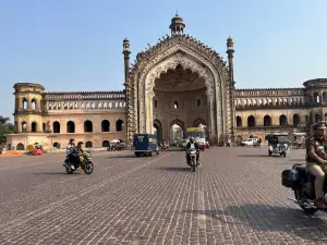 Rumi Darwaza