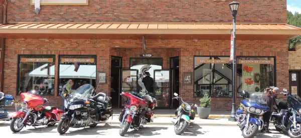 Hotels in Hill City