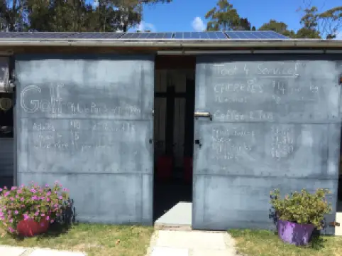 Cerise Brook Orchard and Family Golf Course