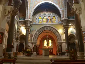 Basilique Saint-Régis de Lalouvesc