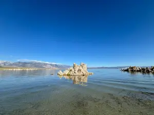 Mono Lake Tufa State Natural Reserve