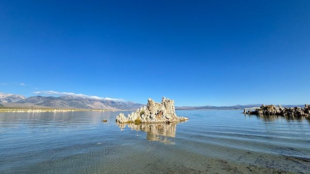 Mono Lake Tufa State Natural Reserve