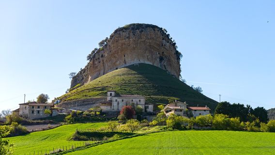 Ermita de San Pantaleon de Losa