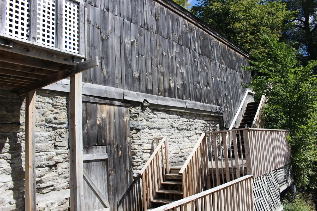 4_Burrville Cider Mill Inc