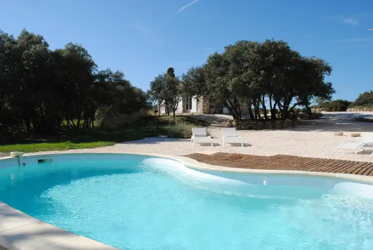 Hotels in Aigne