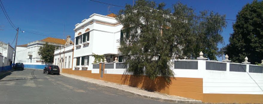 Largo Dr. Antonio Pires Cabral