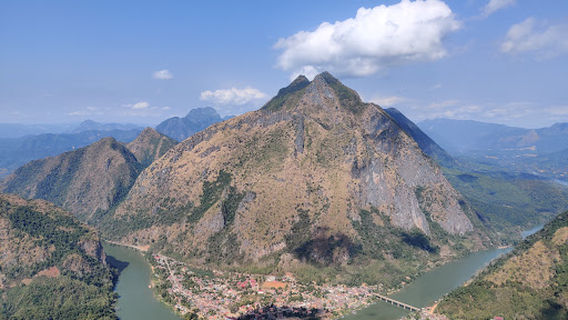 Phar Khew Lom 360 Viewpoint