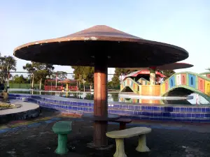 Waterpark Tirto Nirmolo 3
