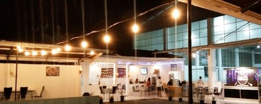 Lathifa Futsal & Cafe Lubuk Sikaping