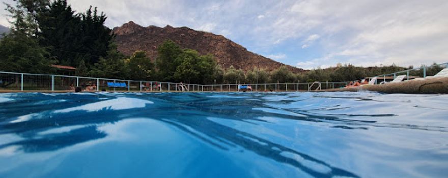 Los Algarrobos Piscinas Centro de Eventos