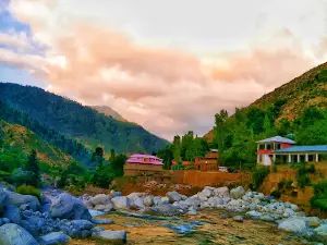 Laamchar Waterfall لامچڑ آبشار