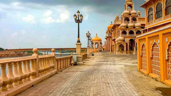 Bawadi of chambal river front