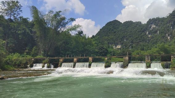 布泉鄉舊橋風景區