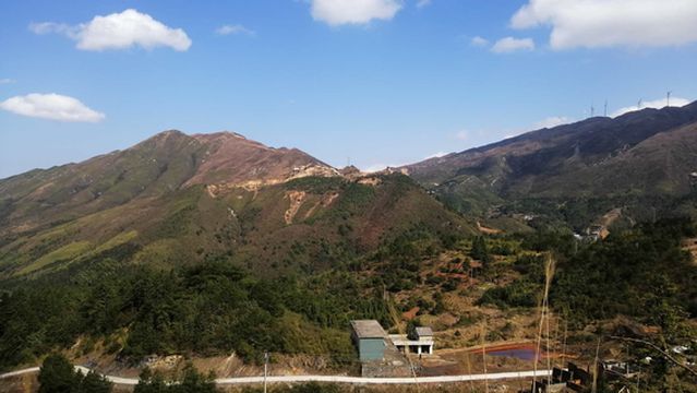 Tongtian Mountain Scenic Area