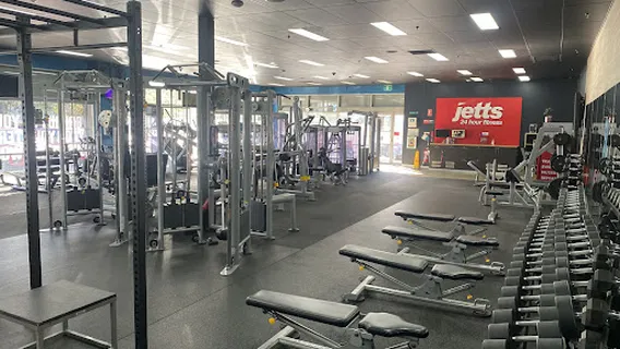 Jetts Lilydale