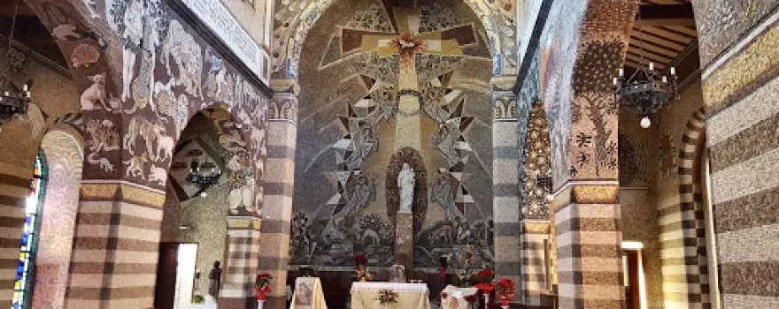 Regina Pacis Church