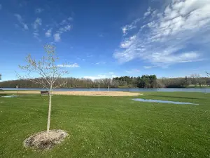 Lake Hendricks Park