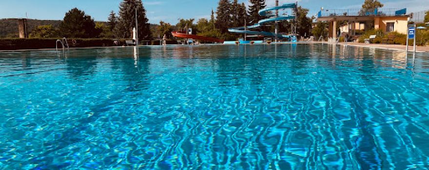 Terassenschwimmbad Nebra