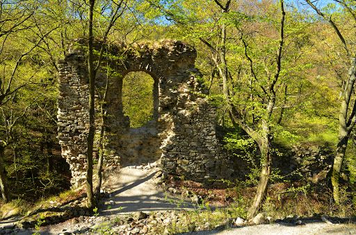 Hrad Biely Kameň