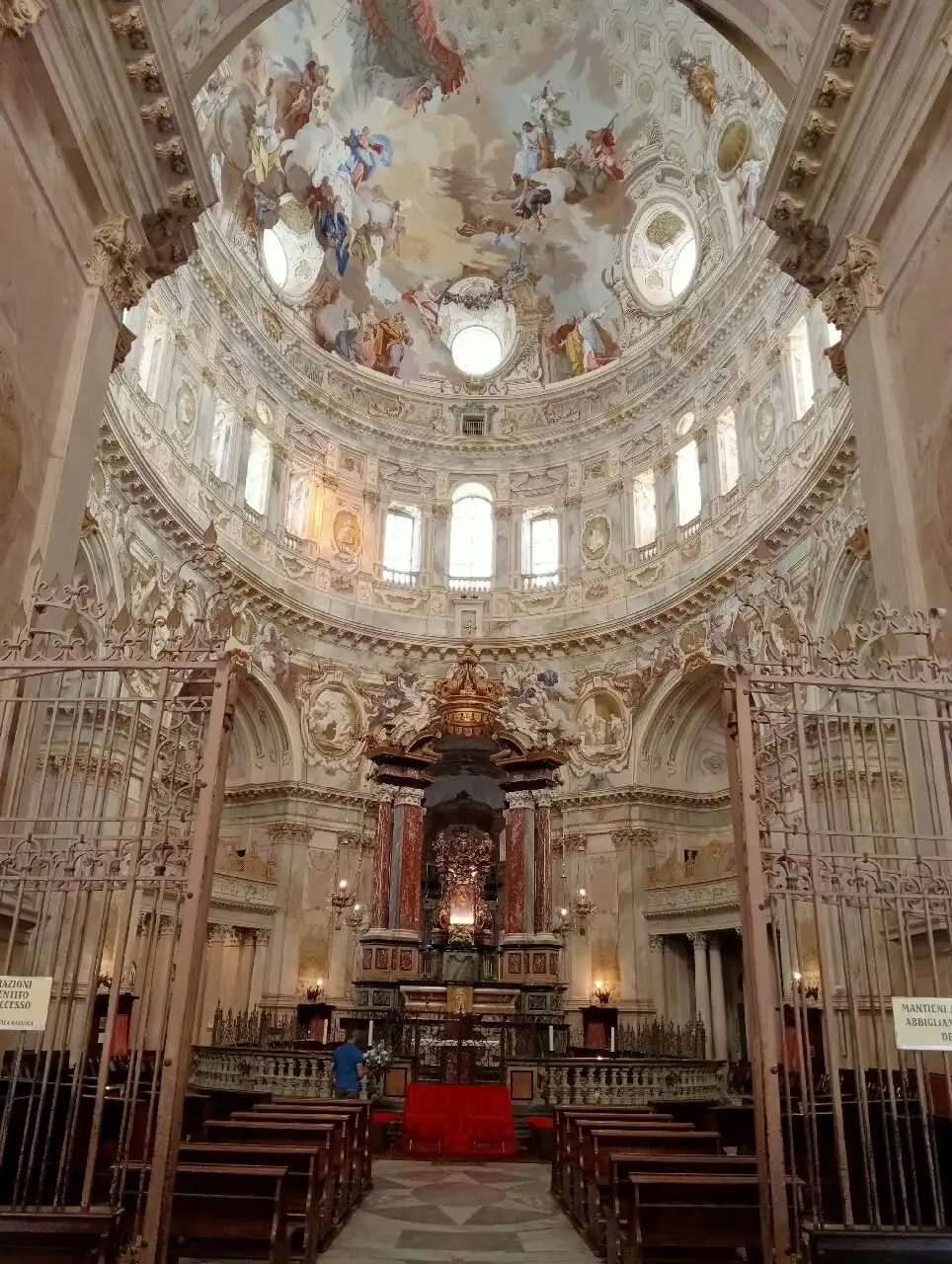 Hotel in zona Santuario della Natività di Maria