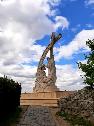 Statue of King Saint Stephen