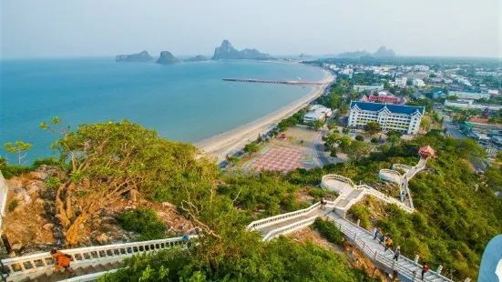 Wat Khao Chong Krachok