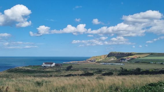 Cayton Bay Beach