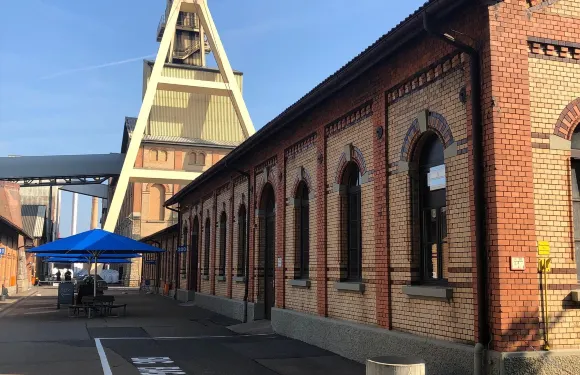 巴特腓特烈斯哈爾