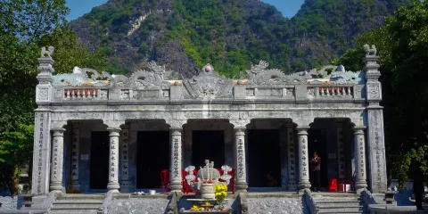 Thai Vi Temple