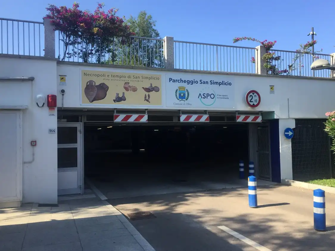 Hotel in zona Necropoli San Simplicio