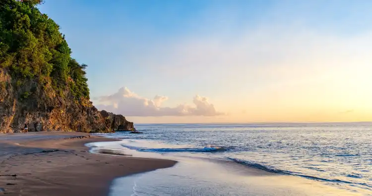 Hotels near Montserrat National Trust
