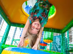 Monkey Town Dortmund | Indoor Spielplatz